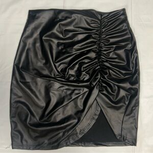 Windsor Black Ruched Pencil Skirt